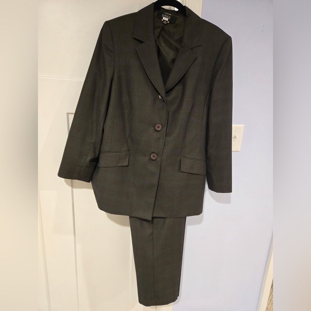 Kasper Olive Green Women’s Suit
